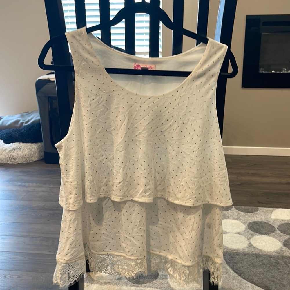 Never worn candies tank white and gold dots with lace fringe on bottom